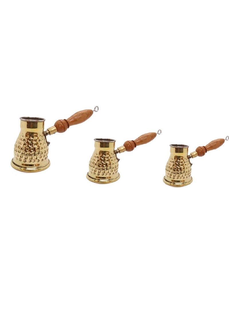 مجموعة 3 كنكات قهوة نحاس بأحجام مختلفة لتحضير القهوة بسهولة وبمذاق مثالي.